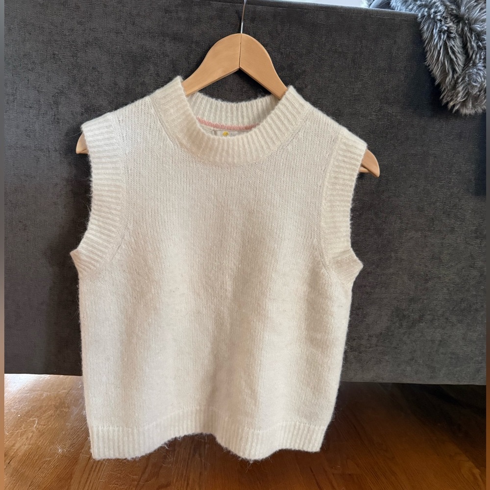 Boden Cream Sleeveless Sweater XS